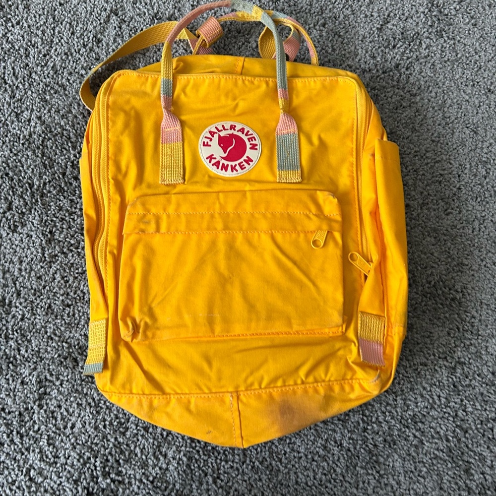 Fjällräven Kånken Yellow Backpack